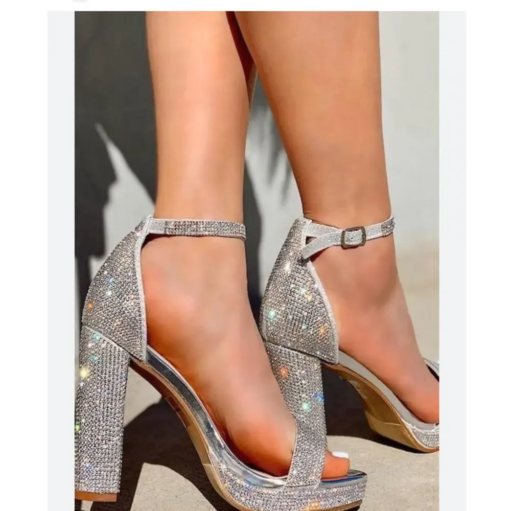 Forever Josina Rhinestones Block Heel Sandals Size 10 Silver